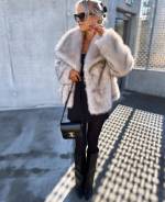 Light Beige Luxurious Short Fur Coat