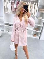 Roosa Keskelt Seotav Pintsakkleit