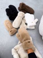 Beež Pehmed Ja Soojad Kindad