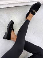 Roosa Kuldse Detailiga Seemisnahksed Mokassiinid