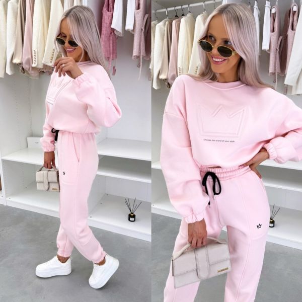 Šviesiai Rausvos Spalvos 