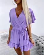 Белое Короткий комбинезон с лентой посередине