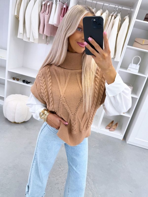 Kupranugaris Balta Megzta Liemenė Su Pamušalu