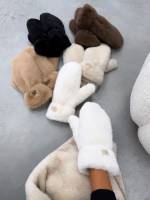 Beež Pehmed Ja Soojad Kindad