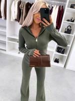 Khaki Veniv Ja Pehme Kaheosaline Komplekt