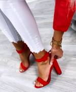 Красный Туфли на блочном каблуке