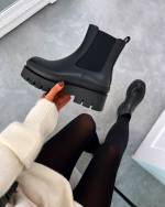 Black Comfortable Thick-sole Boots