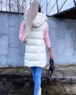 Must Lühem Kapuutsiga Vest