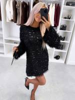 Juoda Lengvai Krintanti Suknelė Su Blizgučiais