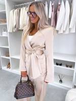 Punane Keskelt Seotav Pintsakjakk