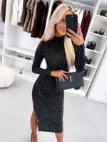 Juoda Tampraus Audinio Suknelė Su Cirkoniais Ir Skeltuku