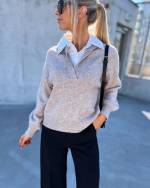 Light Beige Comfortable Sweater With White Collar